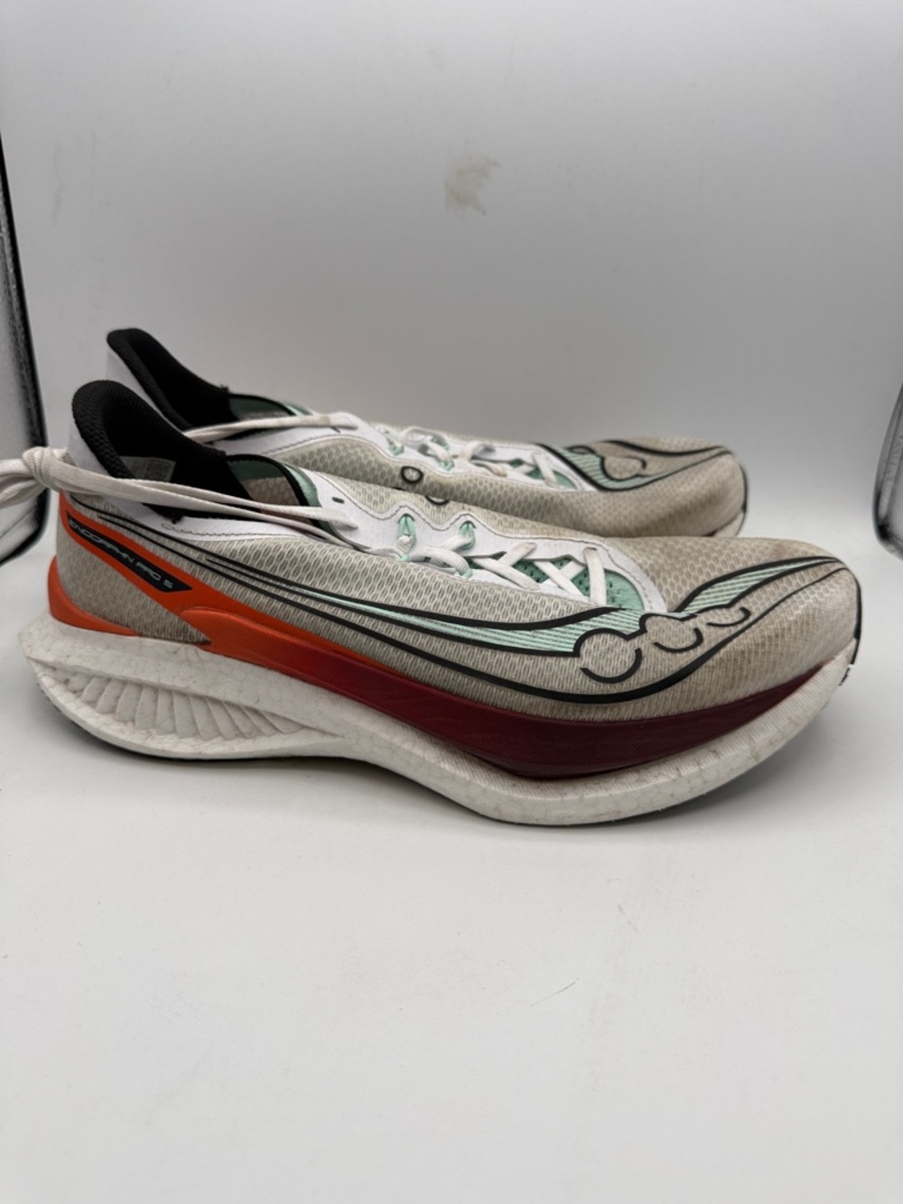 Saucony Endorphin PRO 5 men’s 11.5 light weight running shoes great colors S7